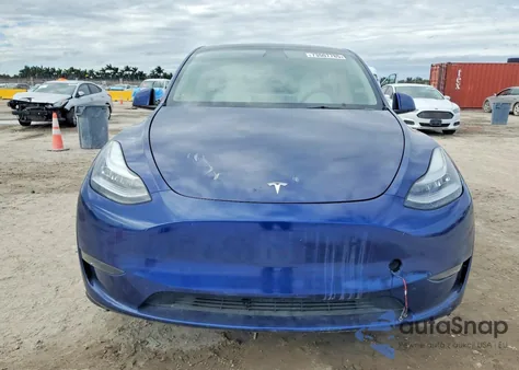 2023 Tesla Model Y z USA, uszkodzony, nr VIN 7SAYGDEE6PA058975